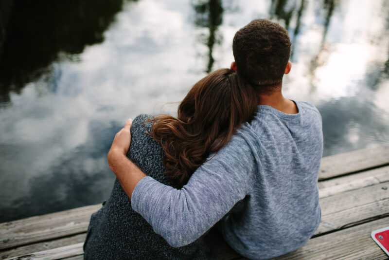 20 Subtle Signs He Is Jealous Because He Likes You