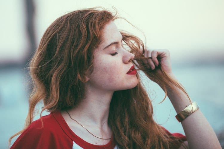 14 Reasons You Should Fall In Love With A Stubborn Girl