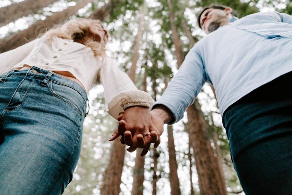 9 Signs A Married Man Is In Love With You