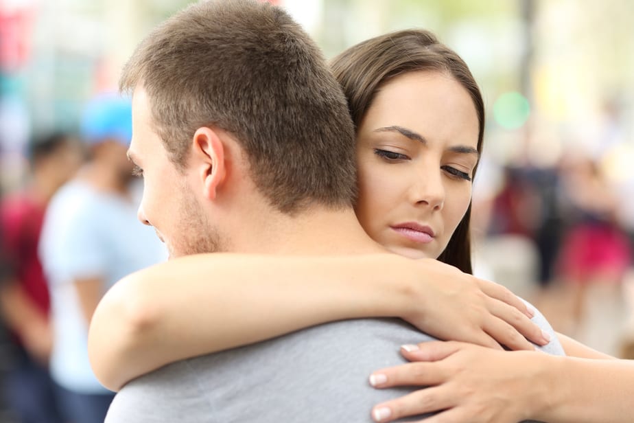 15 Signs Of An Insecure Man