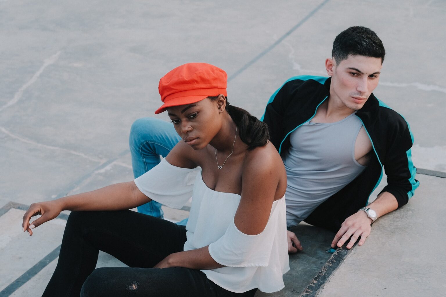 23 Signs Of A Possessive Boyfriend And How To Cope With His Behavior