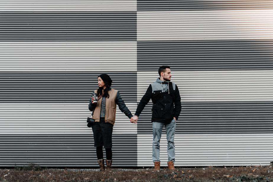 11 Signs Of Unhealthy Relationship Dynamics