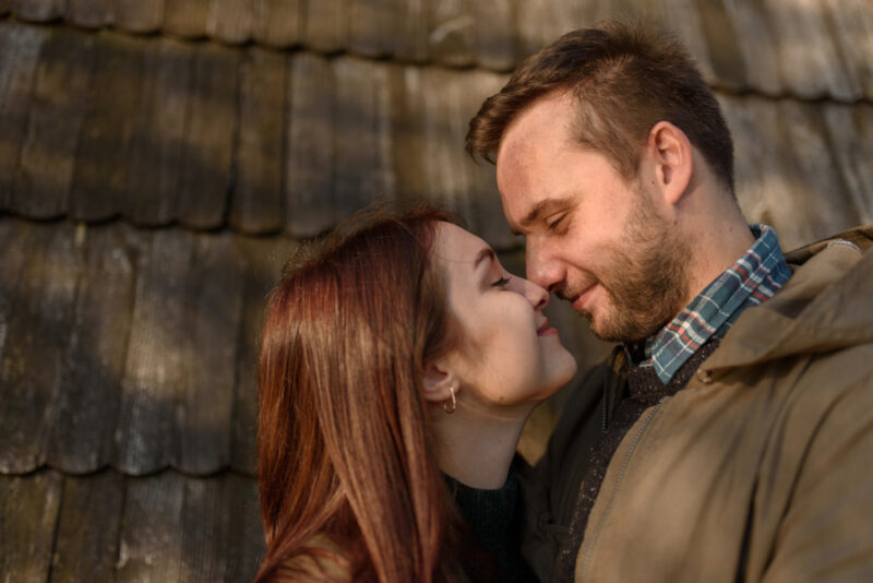 Are You Overly Attached? 20 Signs Of A Clingy Girlfriend