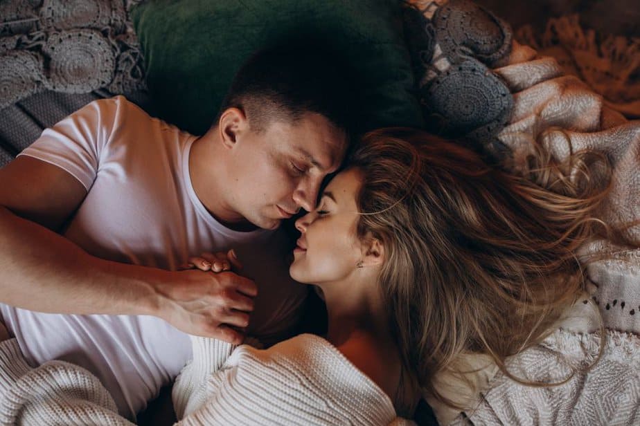 The 88 Sweetest Goodnight Paragraphs For Her
