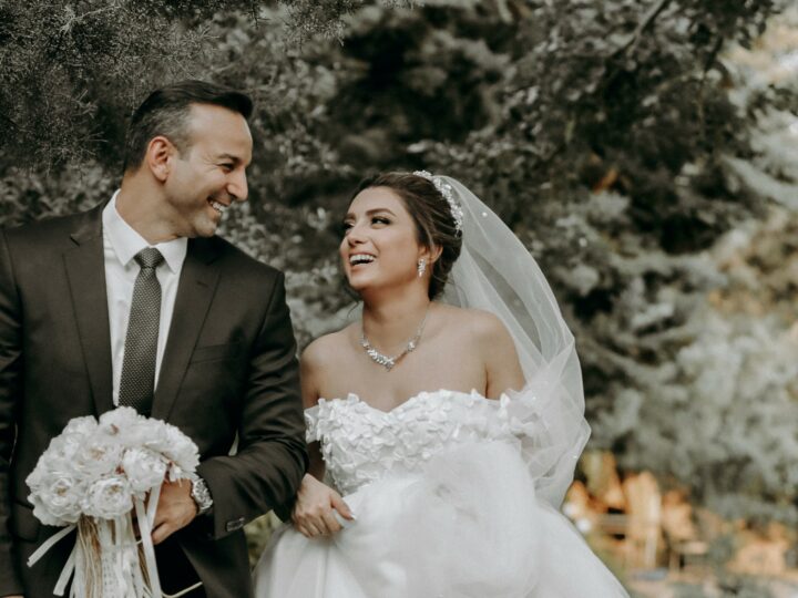 28 Clear Signs He Wants To Marry You And Be Yours Forever