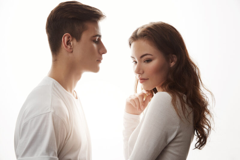 20 Subtle Signs He Is Jealous Because He Likes You