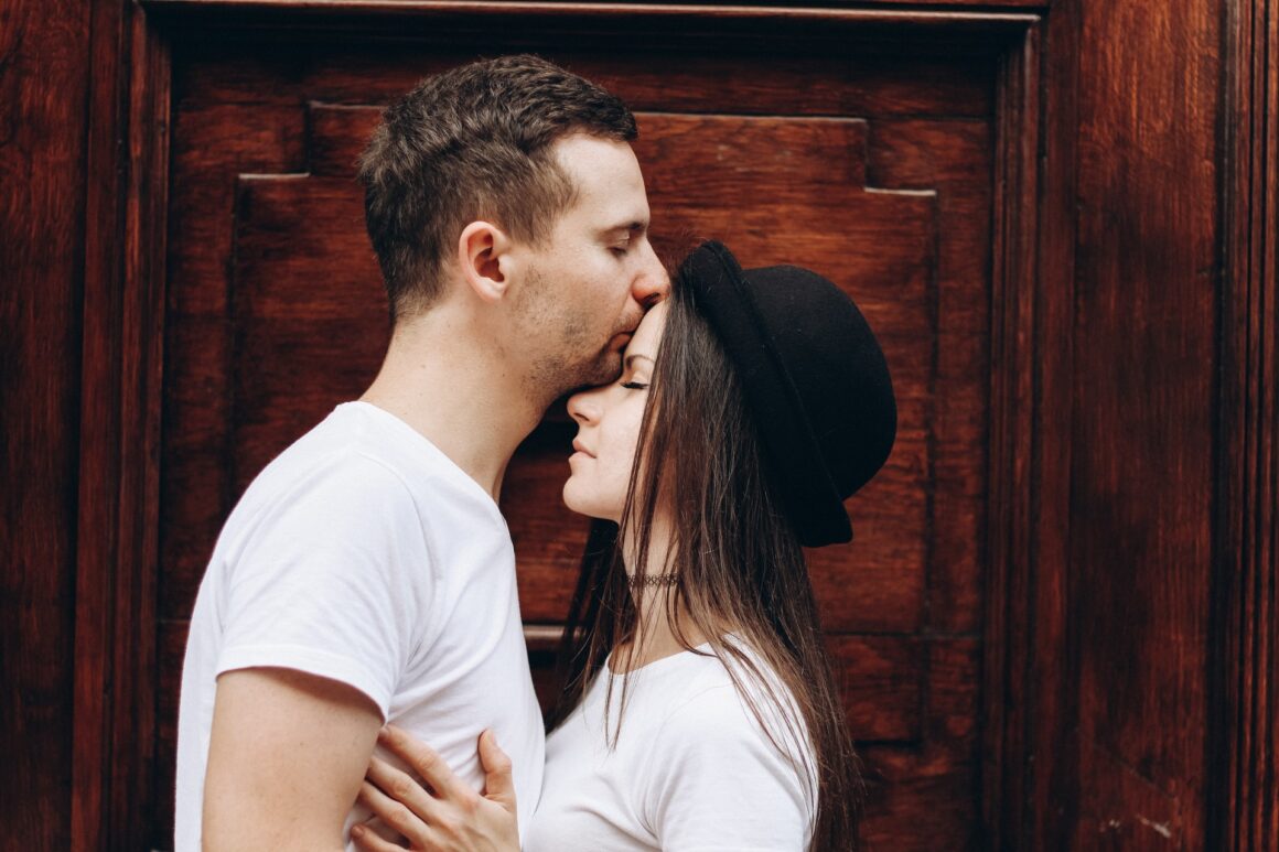 DONE 17 Signs You And Your Ex Are Meant To Be 13