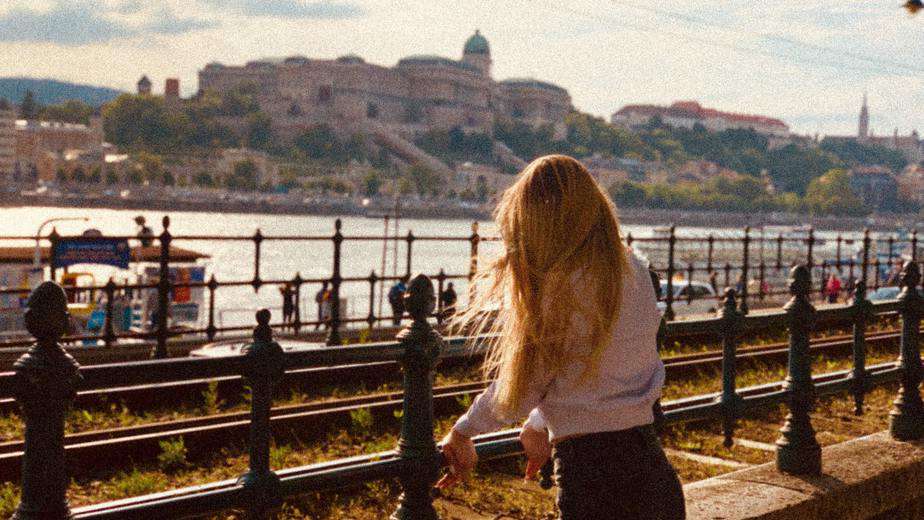 How Long Does A Crush Last? 5 Stages Of Having A Crush