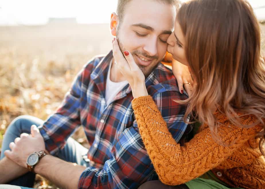 8 Undeniable Signs You Have A Real Soul Connection With Your Partner