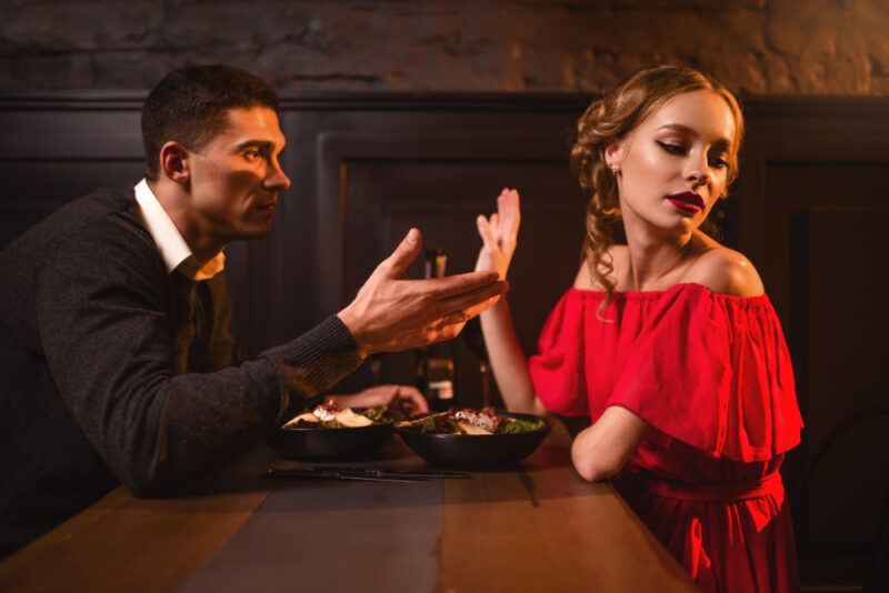 22 Signs A Woman Is Being Disrespectful To You And How To React