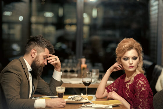 22 Signs A Woman Is Being Disrespectful To You And How To React
