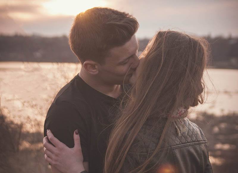 12 Surefire Signs Your Affair Partner Loves You