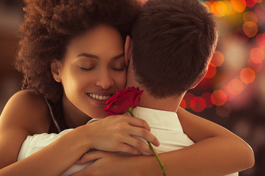 DONE 18 Revealing Signs She Wants A Serious Relationship With You 19