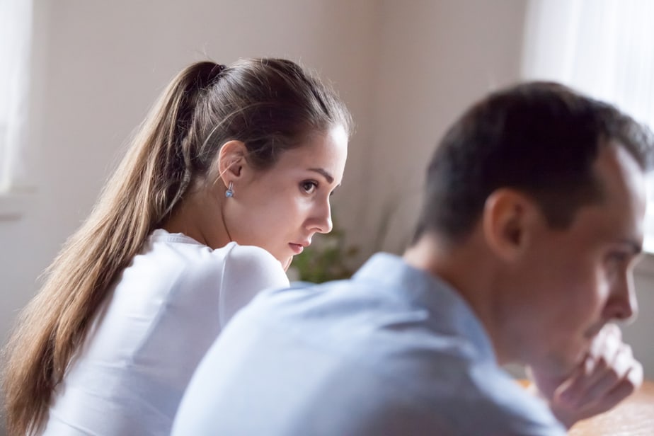 DONE! 22 Signs Of Cheating Husband Guilt That Women Often Don’t Notice