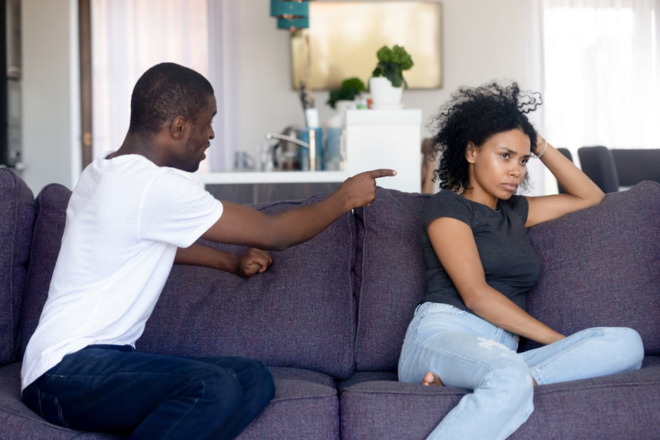 DONE! These 6 Subtle Signs Tell He Cheated On You Even Though He Won't Admit It