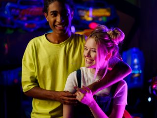 signs he secretly likes you body language