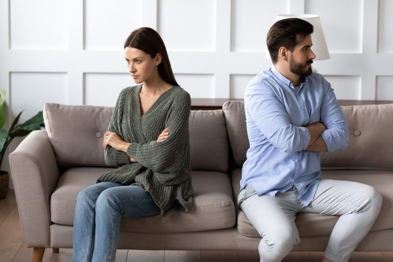 10 Unlucky Signs You're Stuck With A Selfish Wife And How To Deal With It