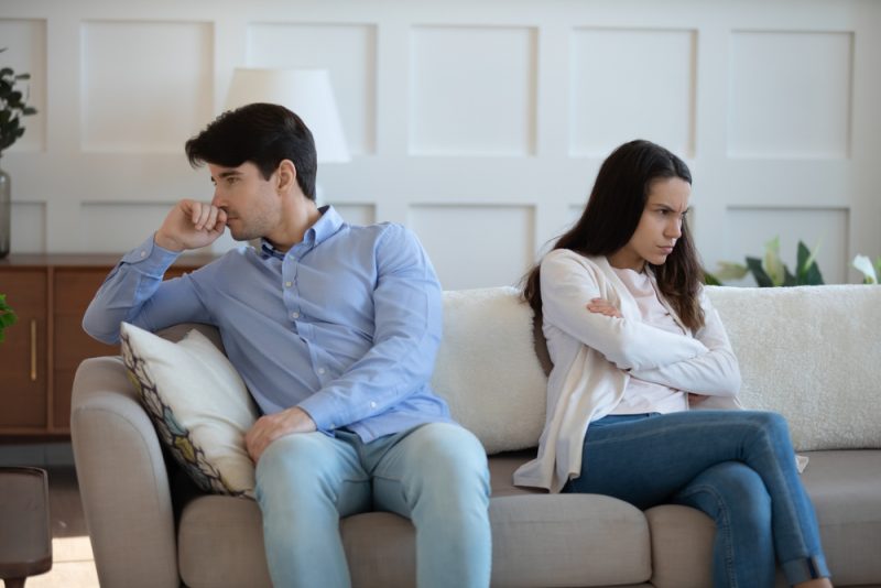 10 Unlucky Signs You're Stuck With A Selfish Wife And How To Deal With It
