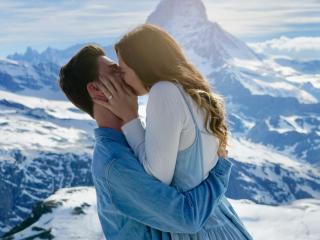 how to keep a gemini man interested