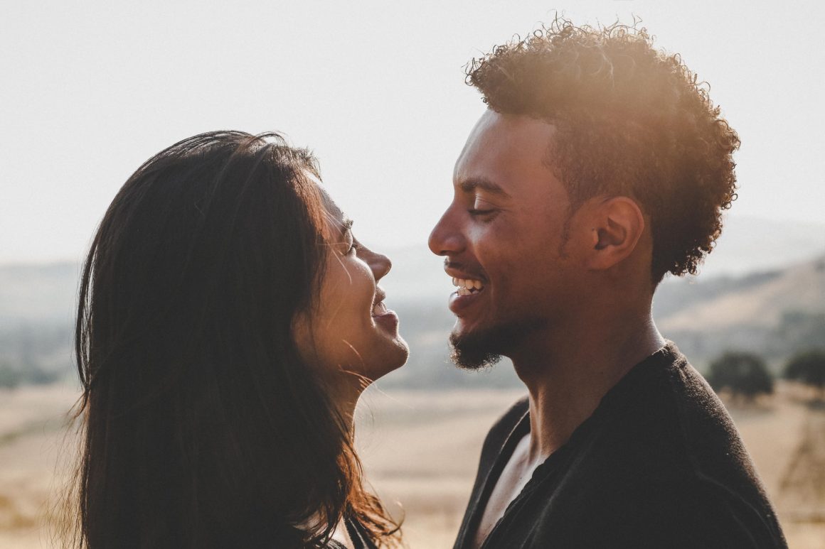 How To Tell What A Guy Wants From You 16 Signs He Wants A Relationship