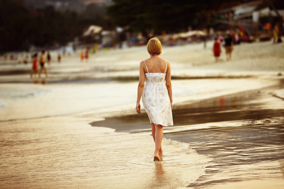 DONE! When To Walk Away From A Relationship 6 Red Flags You Should Never Ignore