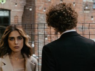 Ignore A Guy And He'll Come Running Back To You