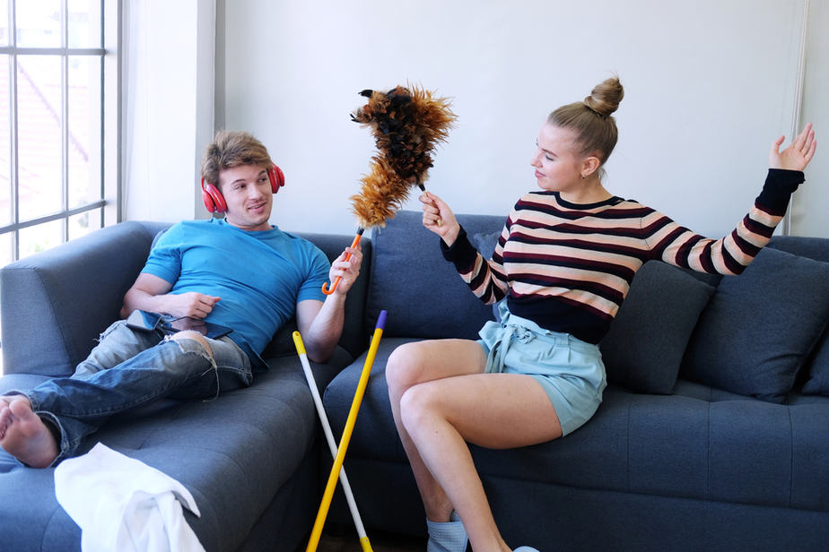 8 Tips To Get Your Lazy Husband Off The Couch And Help You Out More