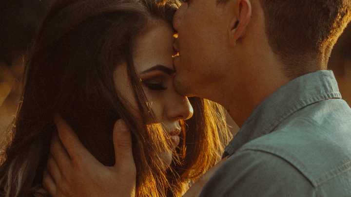 6 Signs Your Relationship Is Nothing More Than A Habit