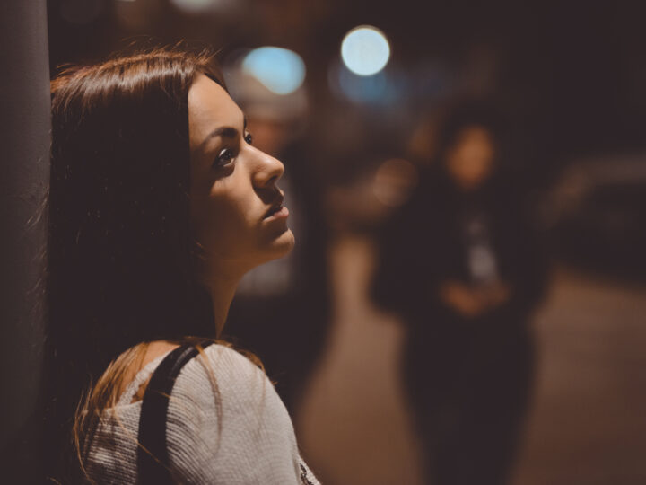 20 Clear Signs He Doesn&rsquo;t Want To Break Up With You