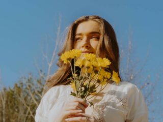 The Ignoring Game Don't Text Him And He Will Text You