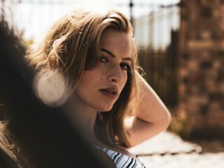 Stop Choosing A Person Who Doesn’t Choose you