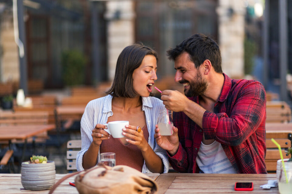 15 EasyToSpot Signs He Caught Feelings For You