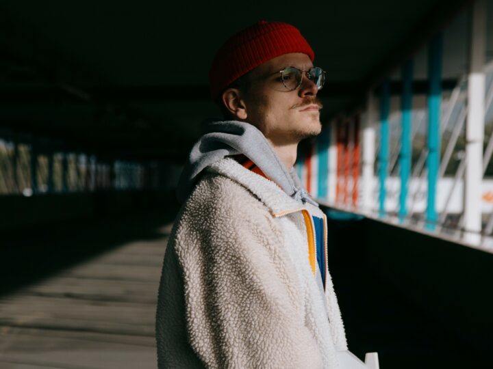 She Stopped Texting Me Every Day: What To Do If She Ignores You