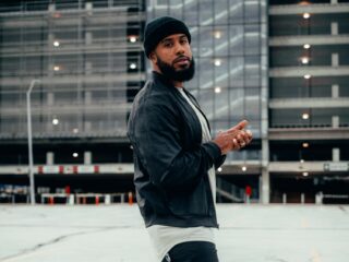 How Does An Alpha Male Pursue A Woman