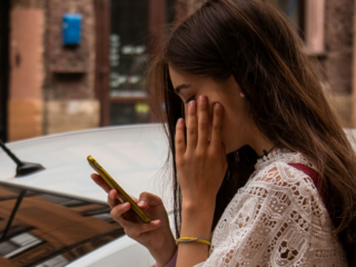 why does he text me every day if he only wants friendship