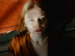 how to stop chasing after unavailable men