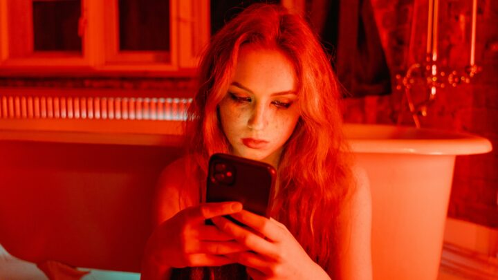 4 Proven Tips To Keep Yourself From Texting Him