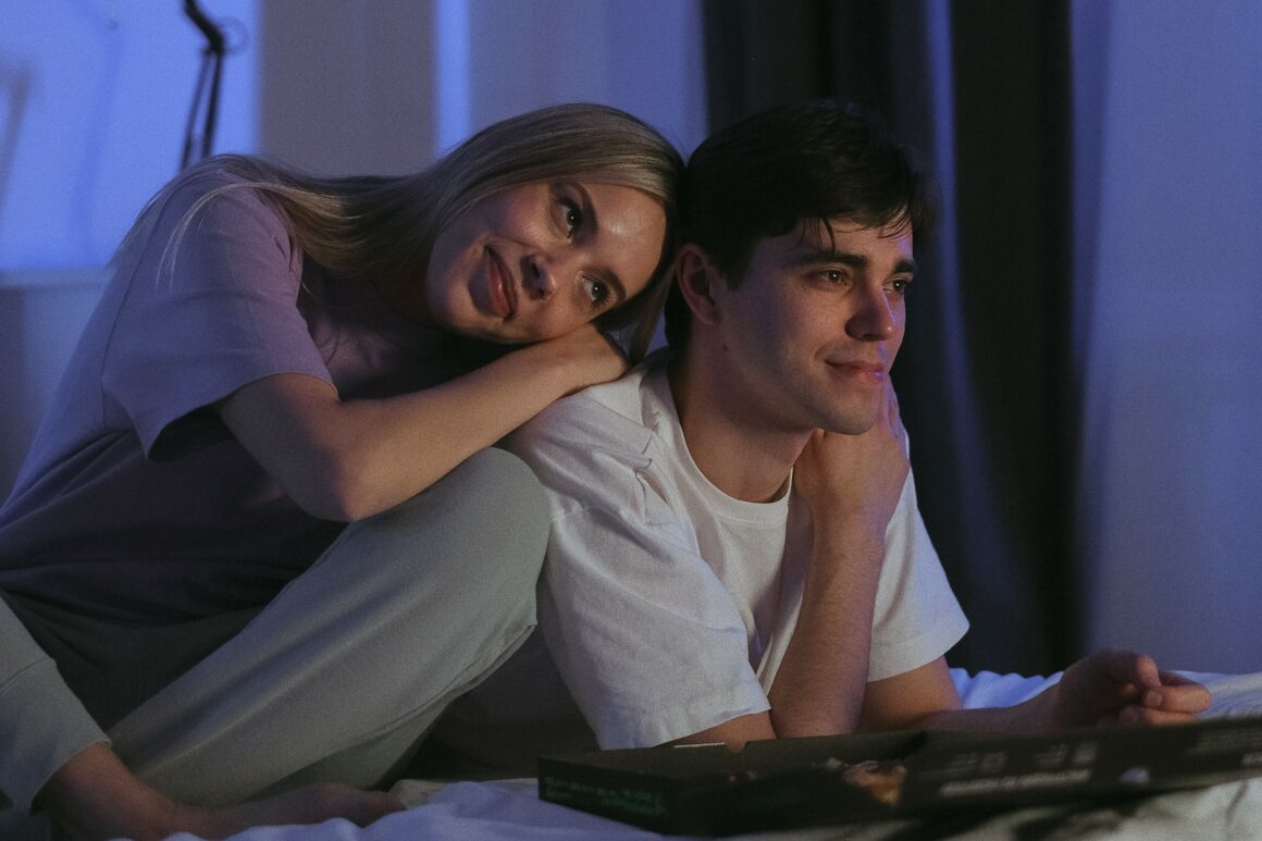 How To Get Out Of The Talking Stage? 7 Tips On How To Escape This Dating Torture