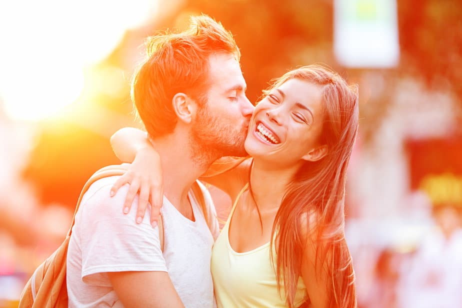DONE! 9 Remarkable Signs You're Experiencing The Mature Kind Of Love