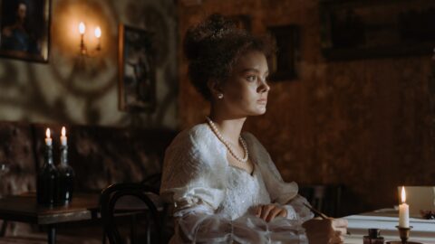 Emotional Letters To A Best Friend To Make Her Cry: 6 Useful Examples