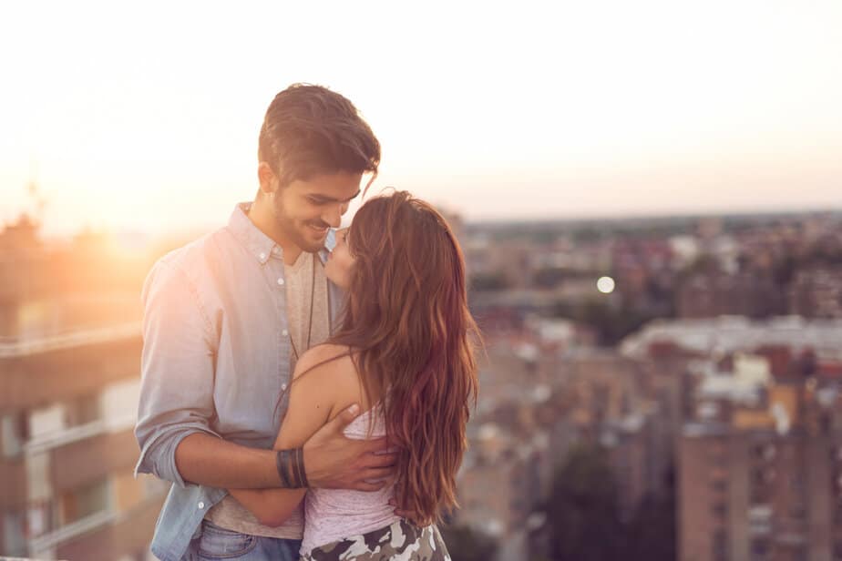 25 Best Qualities Of A Good Girlfriend: Do You Recognize Her?