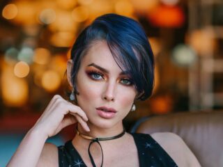 how to turn the tables on a gaslighter