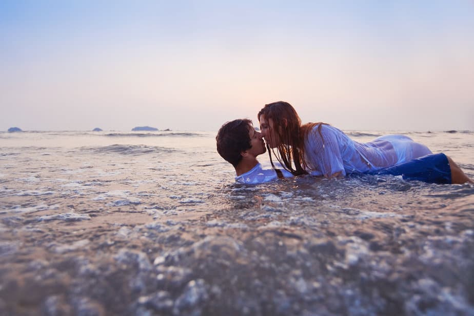 DONE 30 Beach Date Ideas And Tips For The Most Beautiful Rendezvous 4