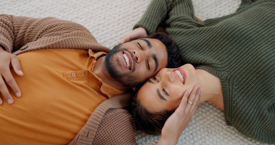24 Signs That He Totally Adores You 3