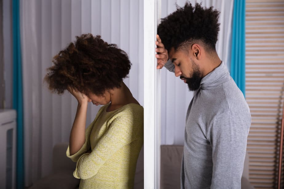 9 Signs Your Exs Rebound Relationship Is Ending 4