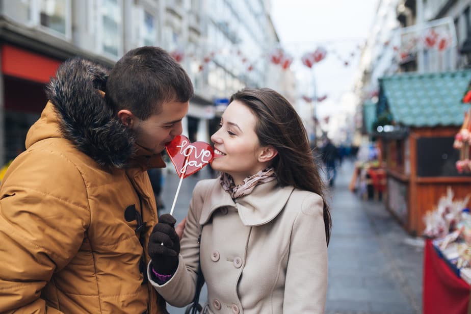 Committed Relationship: 7 Signs You're Not Wasting Your Time