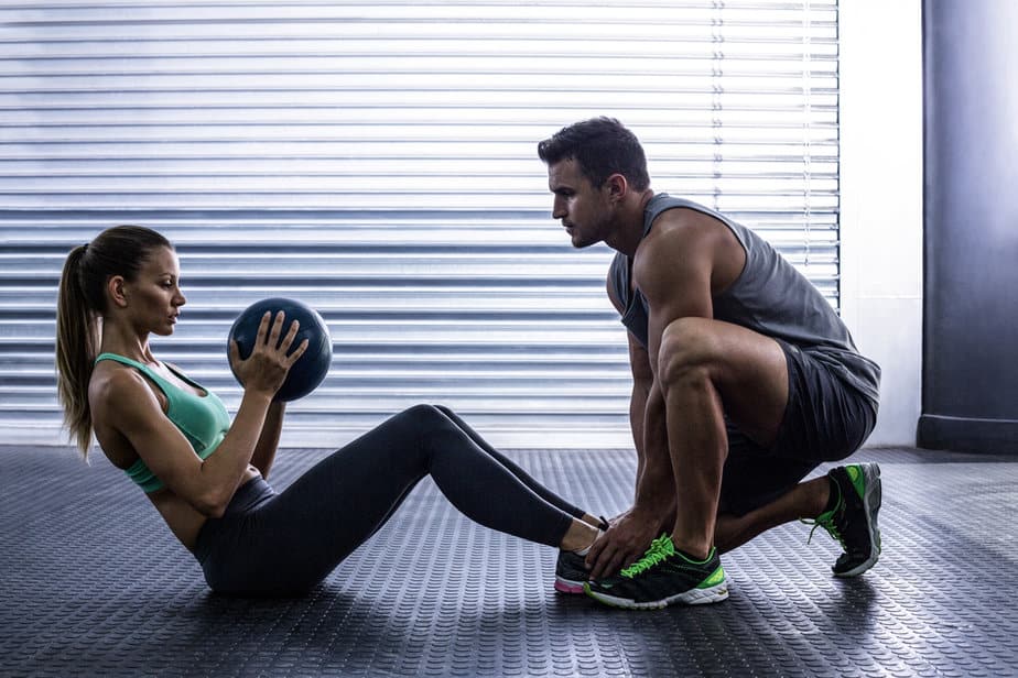 Worth The Weight 10 Signs Your Gym Crush Likes You 3