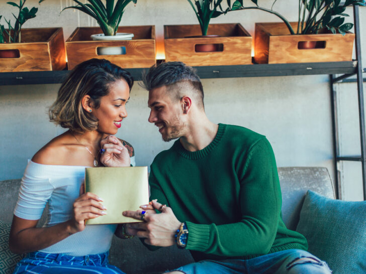 7 Ways To Spot A Narcissist On Your Very First Date