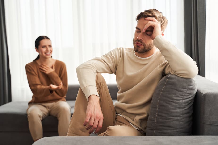My Husband Finds Fault With Everything I Do: 6 Reasons Why