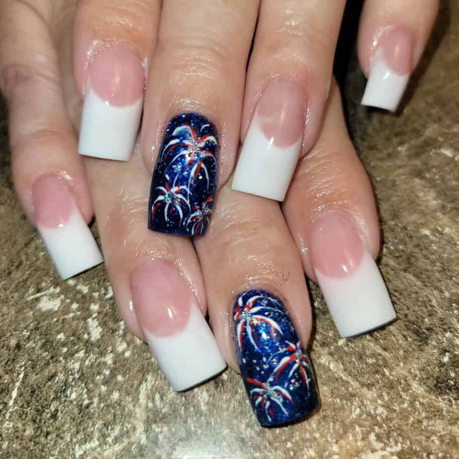 5. Acrylic glitter nails for the patriots